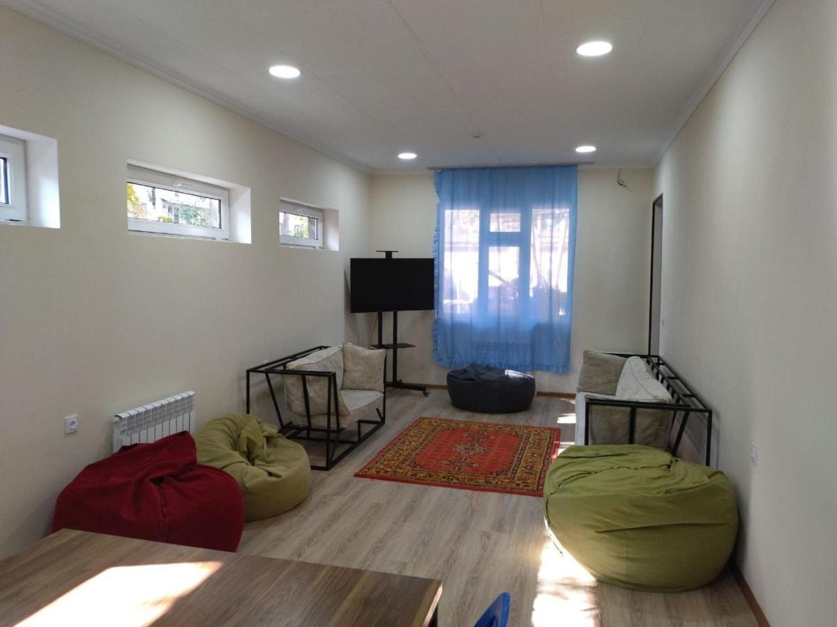 Aka Hostel Tachkent Extérieur photo